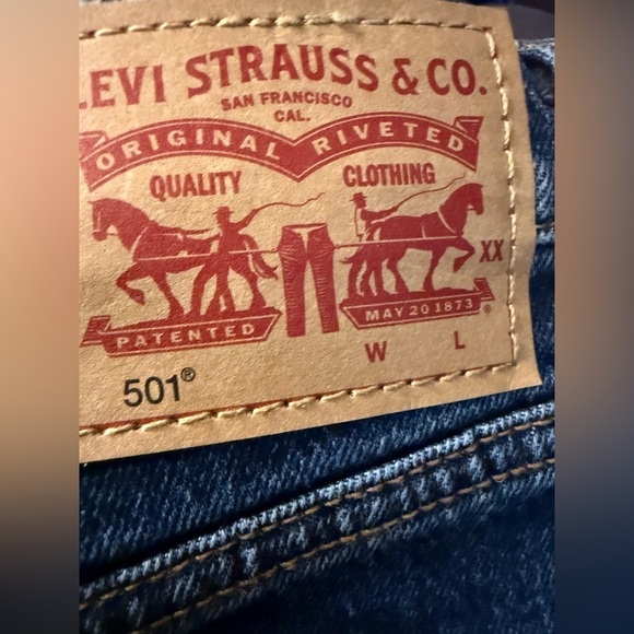 LEVI’S 501 ORIGINAL SHORTS FRAYED NEW WITH TAGS SIZE 34 - Picture 7 of 7